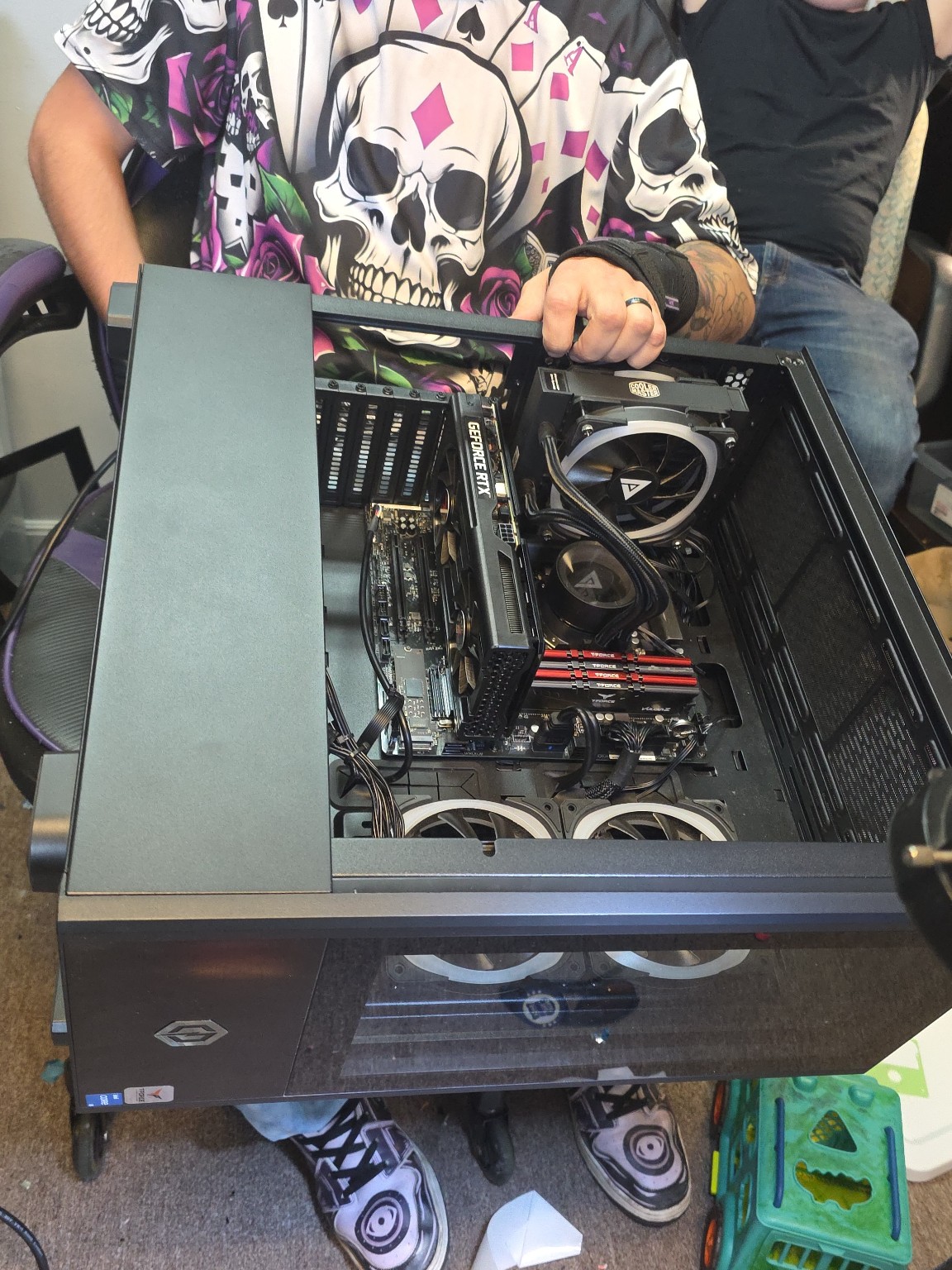 Open desktop computer at Taz's Tech Town